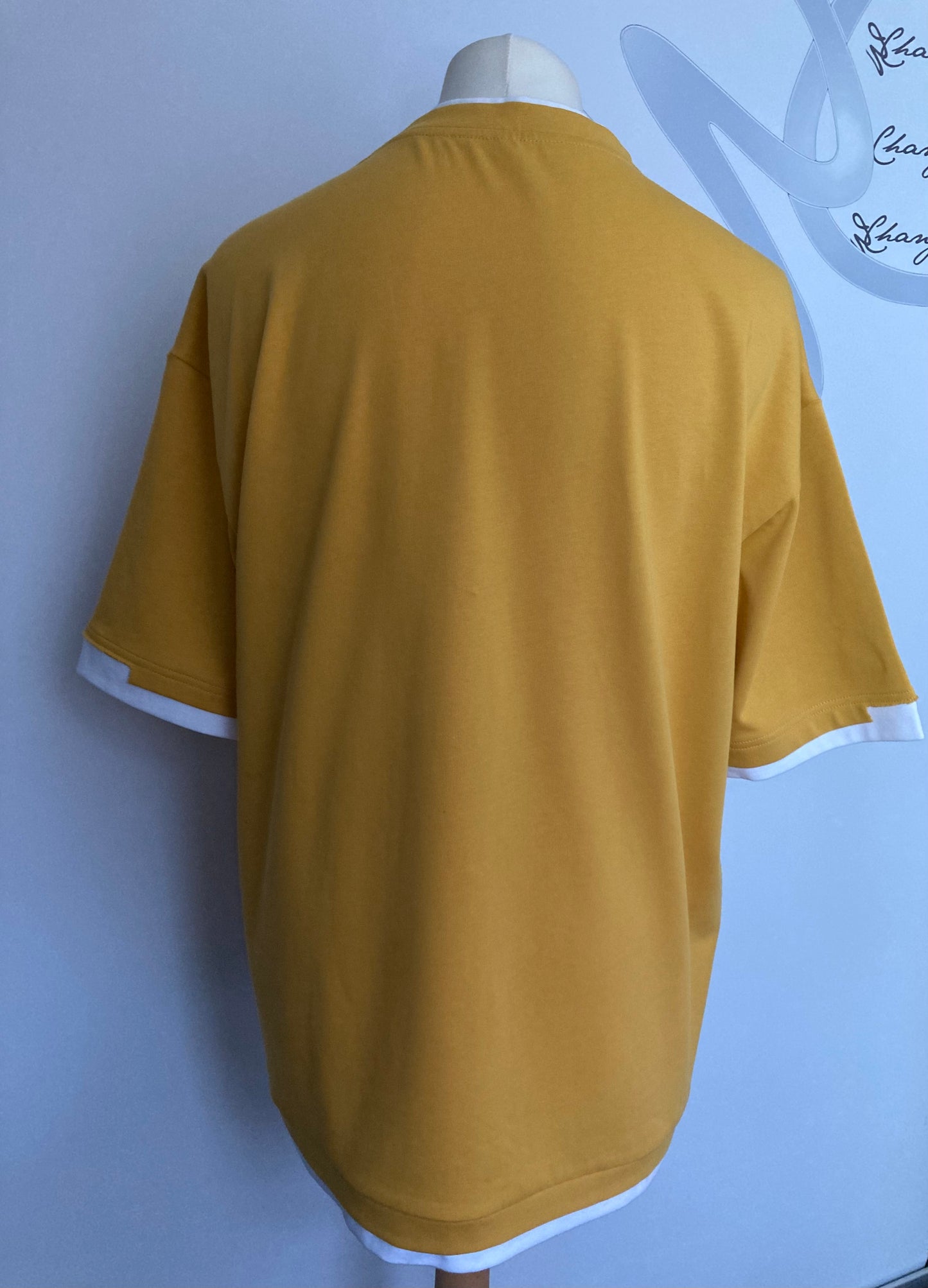 SURFER / SKATER STYLE T-SHIRT SHORT SLEEVE